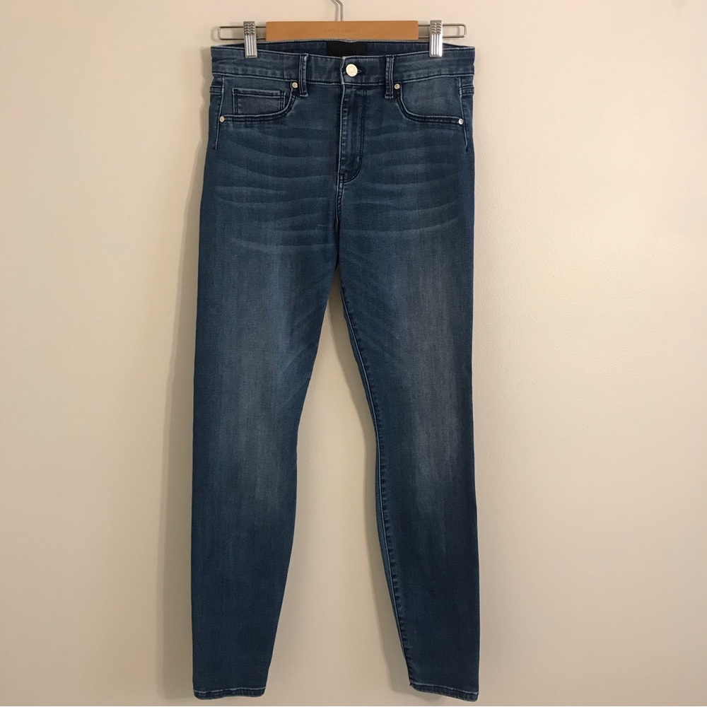 WHBM High Rise Denim Legging -Jeanie Denim